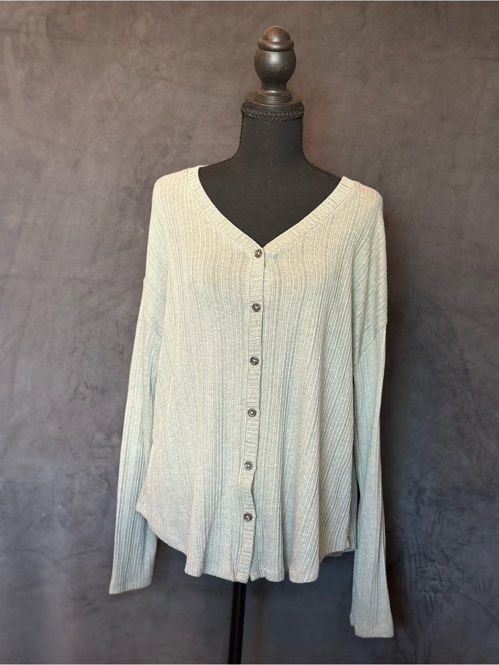 SO Pale Sage Ribbed Button-Front Cardigan